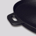 35cm Round Ribbed Cast Iron Frying Pan Skillet Steak Sizzle Platter with Handle