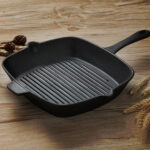 26cm Square Ribbed Cast Iron Frying Pan Skillet Steak Sizzle Platter with Handle