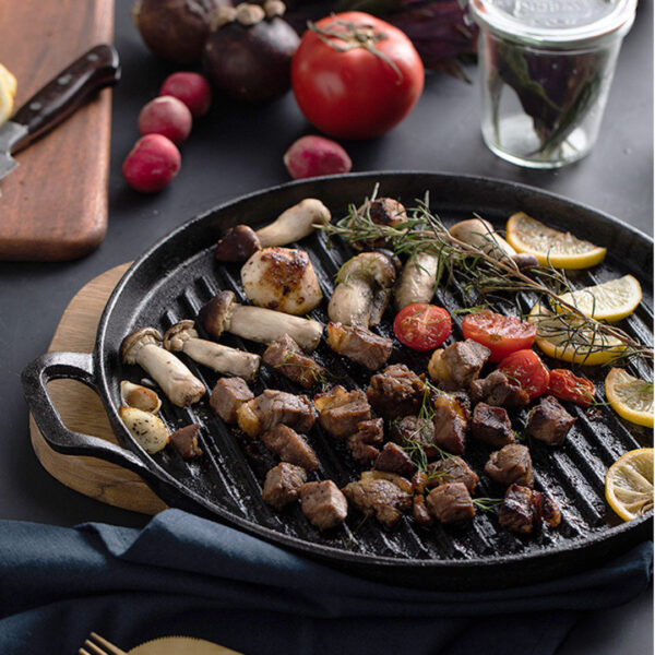 28cm Ribbed Cast Iron Frying Pan Skillet Coating Steak Sizzle Platter